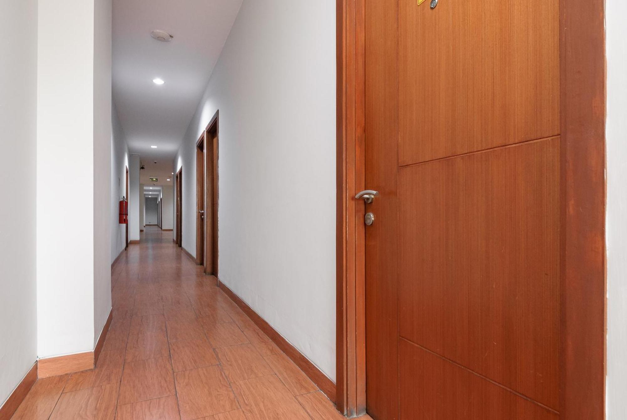 Reddoorz Near Mandaya Royal Hospital Puri Ξενοδοχείο Τάνγκερανγκ Εξωτερικό φωτογραφία