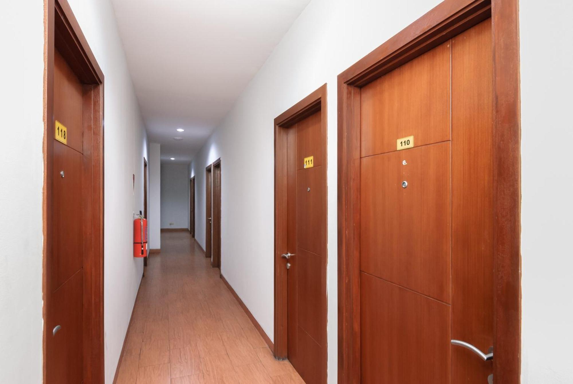 Reddoorz Near Mandaya Royal Hospital Puri Ξενοδοχείο Τάνγκερανγκ Εξωτερικό φωτογραφία